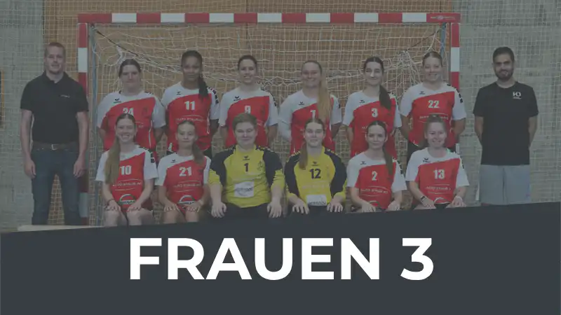 hvh-wp-post-frauen-3-saison-26-27 | Handballverein Herzogenbuchsee Group photo of a women's handball team (Frauen 3) in red and white jerseys with two goalkeepers in yellow, flanked by coaches in a gym in front of a goal.